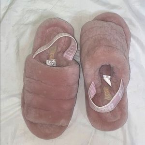 Pink Fuzzy (Knockoff?) Ugg Slippers / Sandals